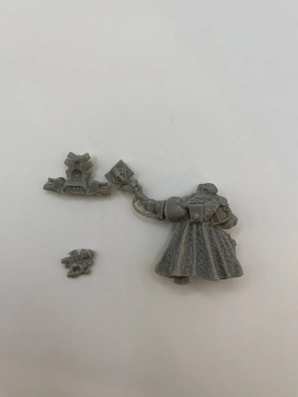 Epic Forge Prêtre Space Wolf figurine résine
