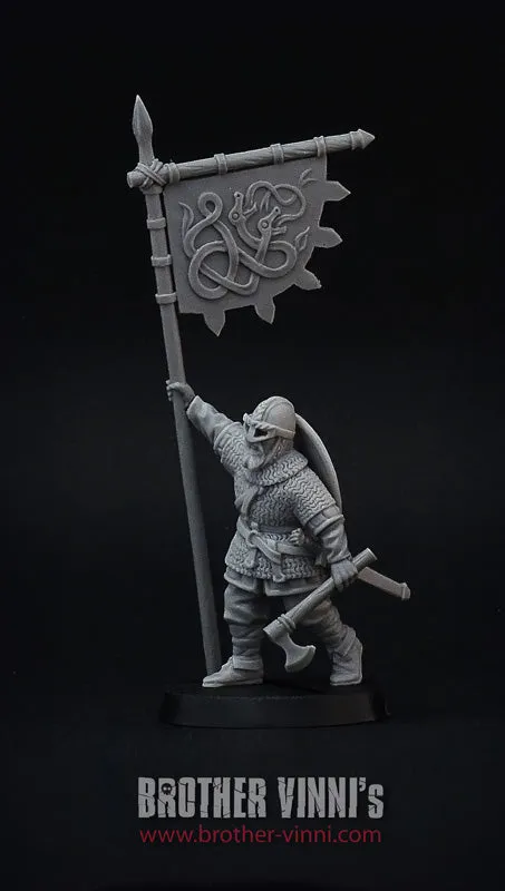 Brother Vinni Viking Banner-Bearer figurine résine 28mm porte-étendard