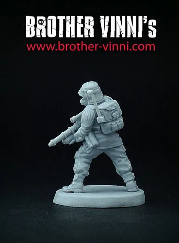 Brother Vinni Lizardman figurine résine 28mm sci-fi