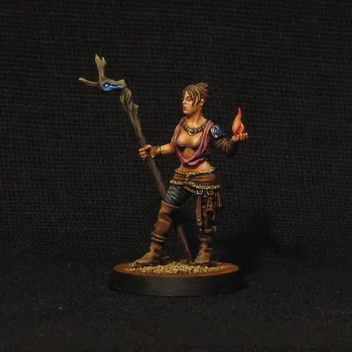 Brother Vinni Sorceress figurine résine 28mm sorcière