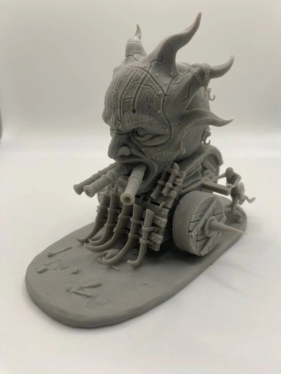 Epic Forge Machine de Guerre Démoniaque figurine résine 10K