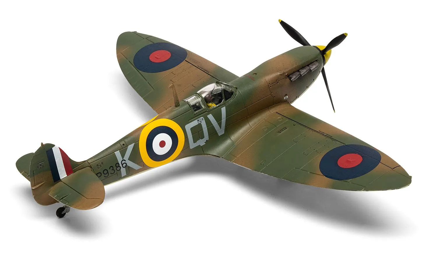 Airfix Supermarine Spitfire Mk.Ia maquette avion Strike Bolt Action