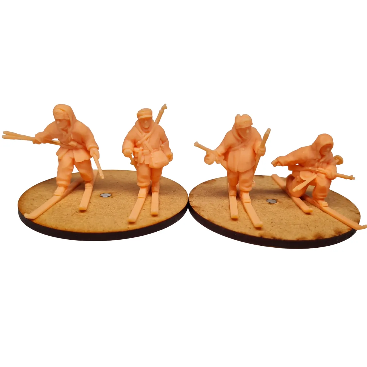 Des Tranchées aux Barricades Jäger finlandais à skis figurines résine 28mm