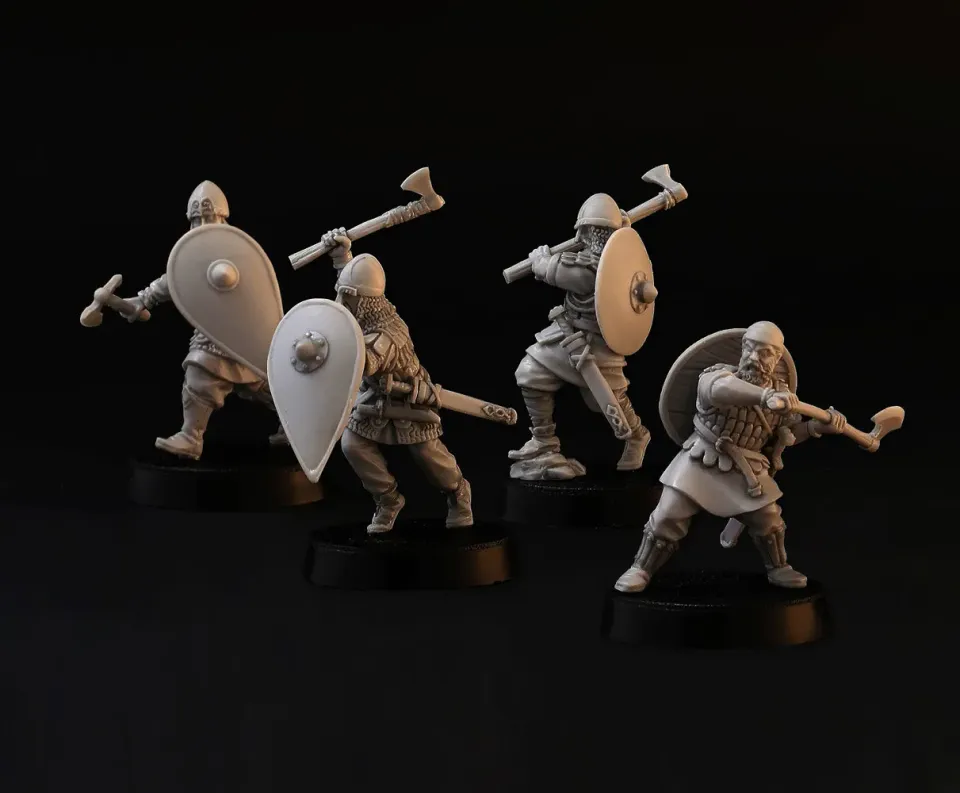 Brother Vinni Varangian Guard 2 lot 4 figurines résine 28mm haches