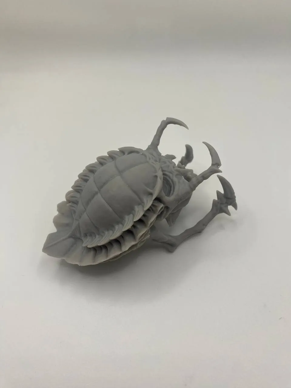 Epic Forge Crâne Predator figurine résine 70 mm