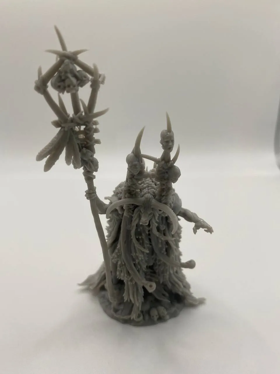 Epic Forge Chaman Démoniaque figurine résine 10K