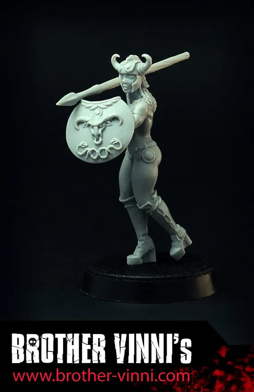 Brother Vinni Amazone figurine résine 32mm guerrière