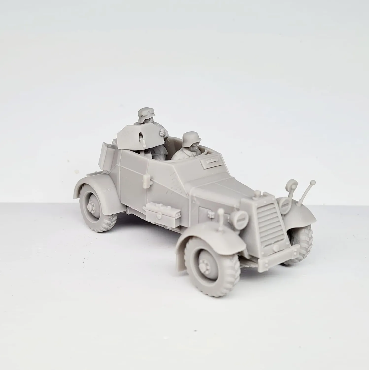 Des Tranchées aux Barricades Kfz 13 début de guerre automitrailleuse résine