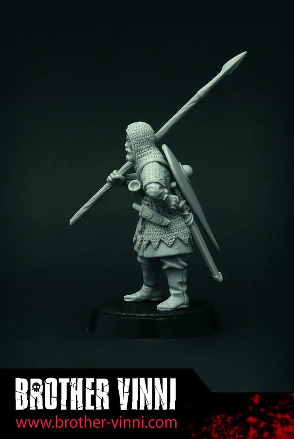 Brother Vinni SAGA Tired Knight figurine résine 28mm lance bouclier