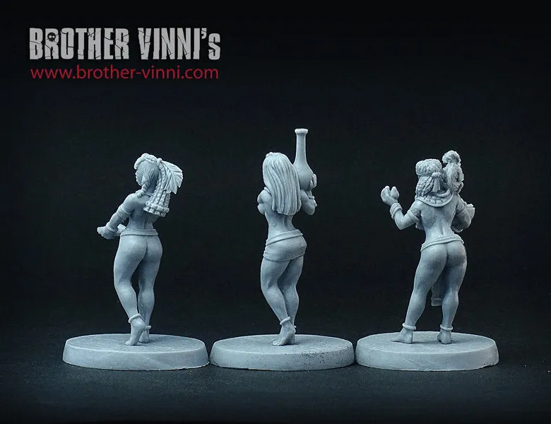 BROTHER VINNI Egyptian Maid Servants Girls figurines résine 28 mm, lot de 3