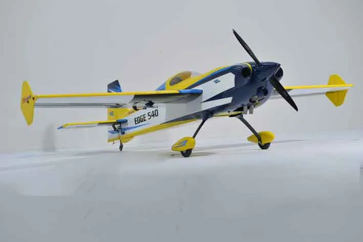 Black Horse Model BH199 Edge 540 V3 avion RC 1880 mm 30-35cc