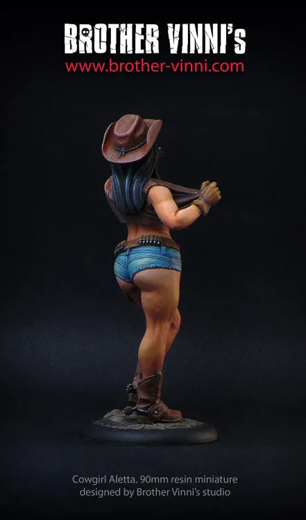 BROTHER VINNI Cowgirl 90mm figurine résine 1 pièce pin-up