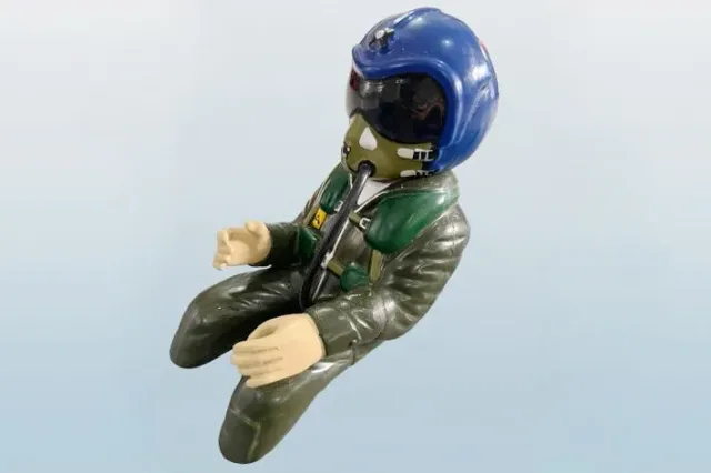 Black Horse Model BH192 PC-21 pilote buste 60CC