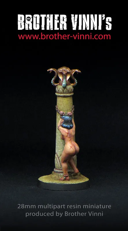 Brother Vinni Esclave égyptienne figurine 28 mm résine