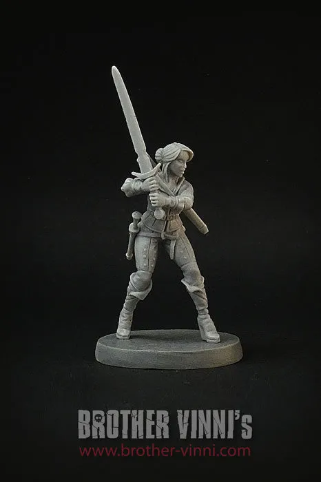 Brother Vinni Female Human Fighter figurine fantasy 28 mm épée