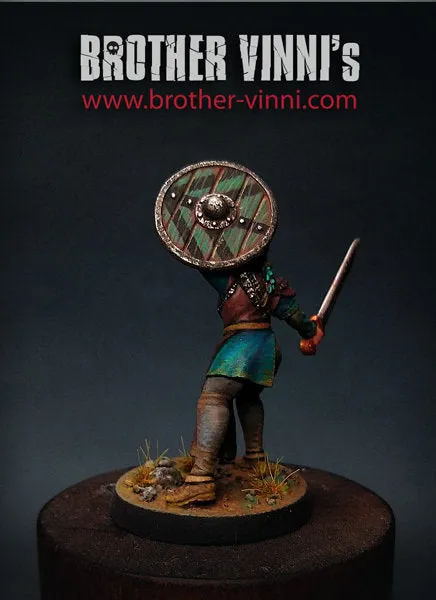 Brother Vinni Astrid figurine résine 28mm guerrière viking