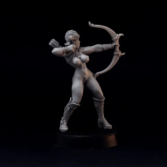 Brother Vinni Amazone archère figurine résine 32mm arc