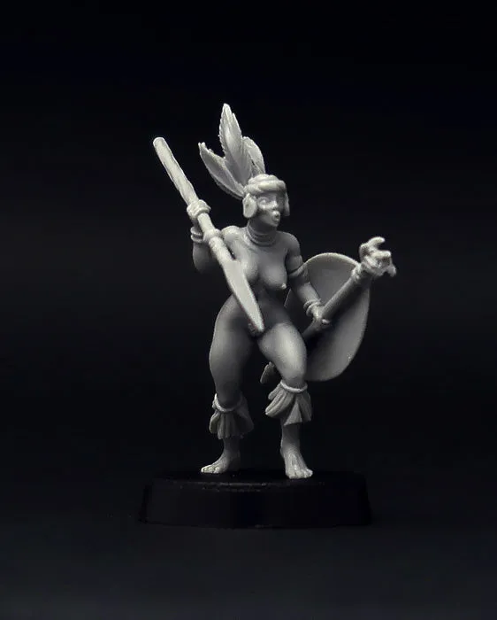 Brother Vinni African Tribal Female Warrior figurine 28mm
