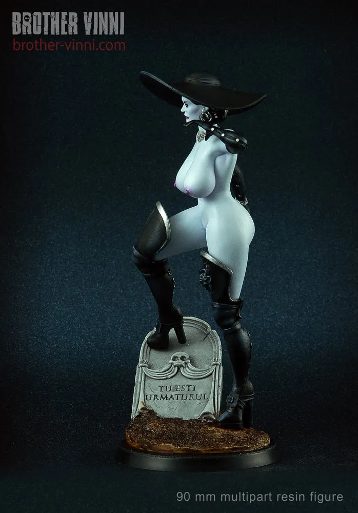 Brother Vinni Vampire Lady figurine résine 90mm vampire