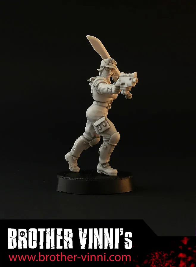BROTHER VINNI Special Unit Female Guard Sergeant figurine 28-32 mm résine
