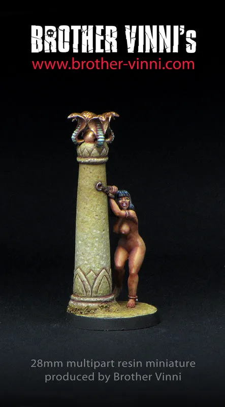 Brother Vinni Esclave égyptienne figurine 28 mm résine