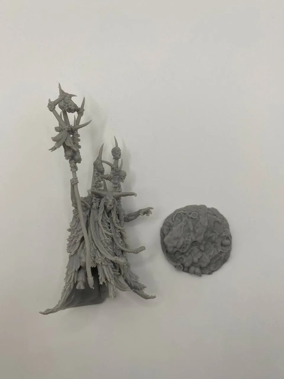Epic Forge Chaman Démoniaque figurine résine 10K