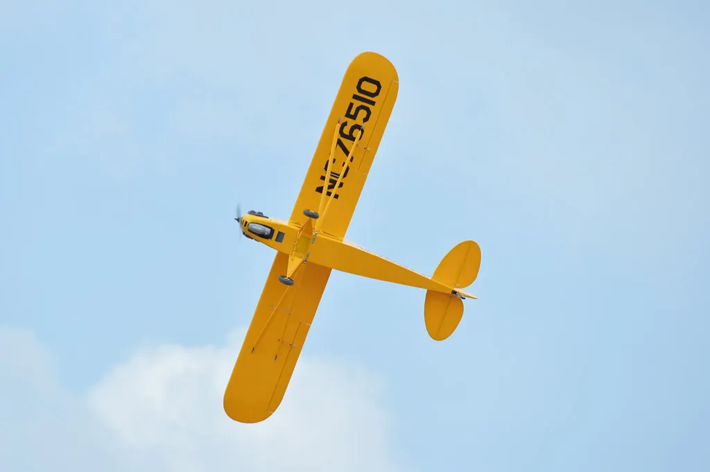 Black Horse BH58 Piper J-3 Cub avion RC 2380mm thermique électrique