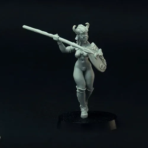 Brother Vinni Naked Amazon figurine résine 32mm adulte