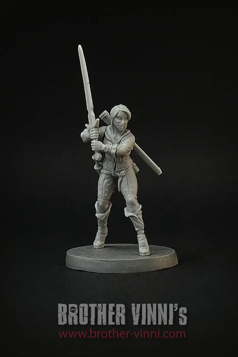 Brother Vinni Female Human Fighter figurine fantasy 28 mm épée