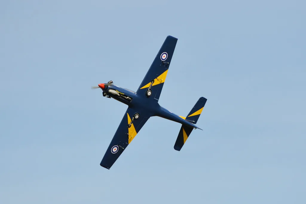 Black Horse Model Super Tucano BH173-V2 avion RC ARF 1730mm