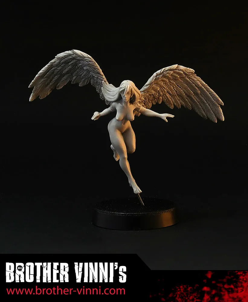 Brother Vinni Female Angel figurine résine 28mm