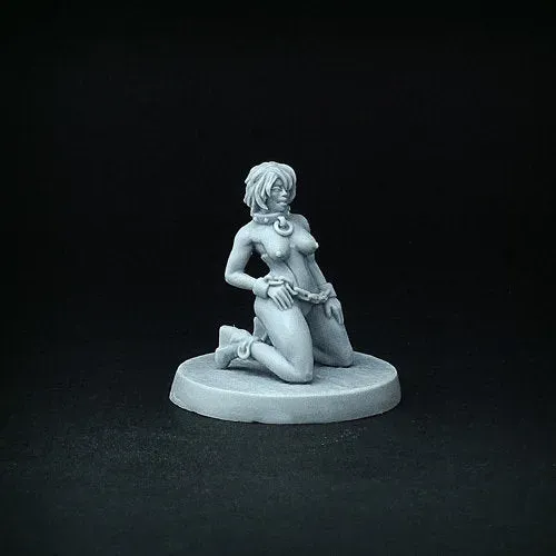 Brother Vinni Slave Girl 18 figurine résine 28mm à genoux