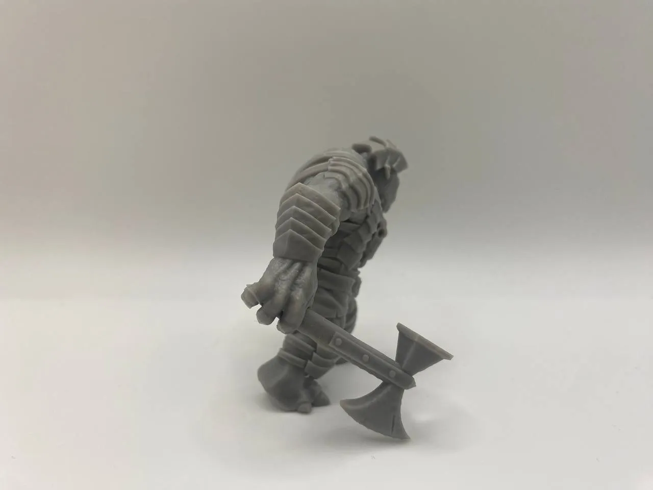 Epic Forge Hommes-bêtes Troll Guerrier figurine hache