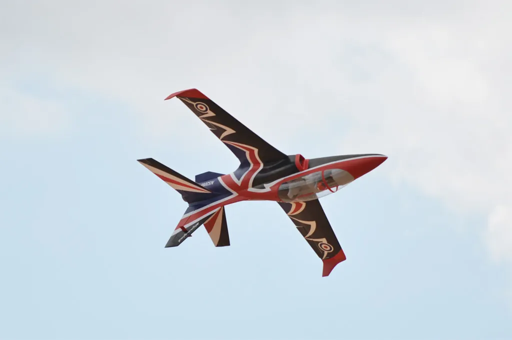 Black Horse Model BH175 VIPER JET MKII 1885 mm jet EDF électrique