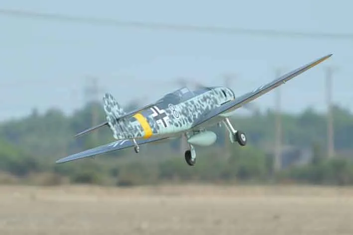 Black Horse Model BF 109G BH188 avion RC 2255mm