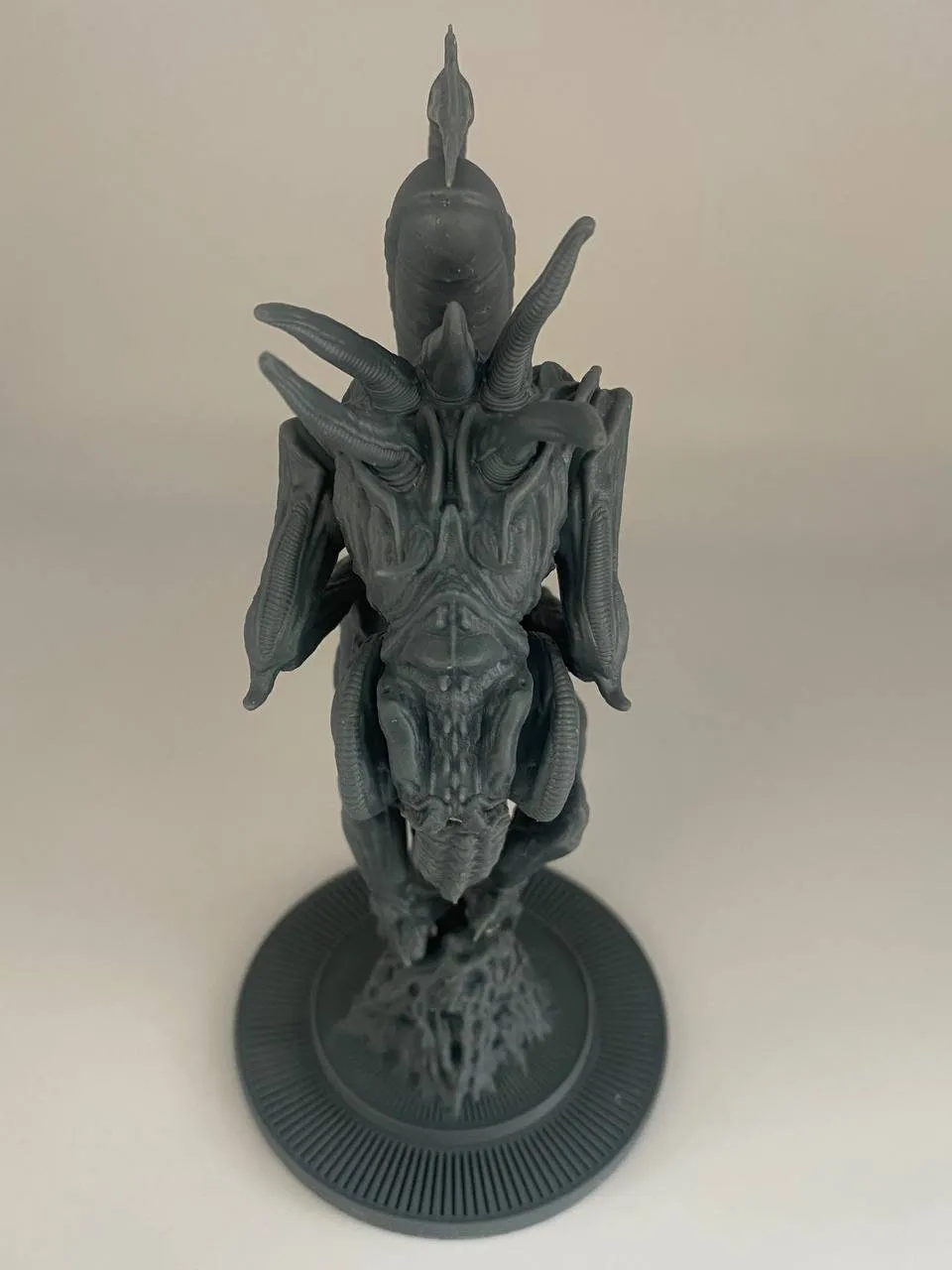 Epic Forge Créature Xénomorphe figurine alien à peindre
