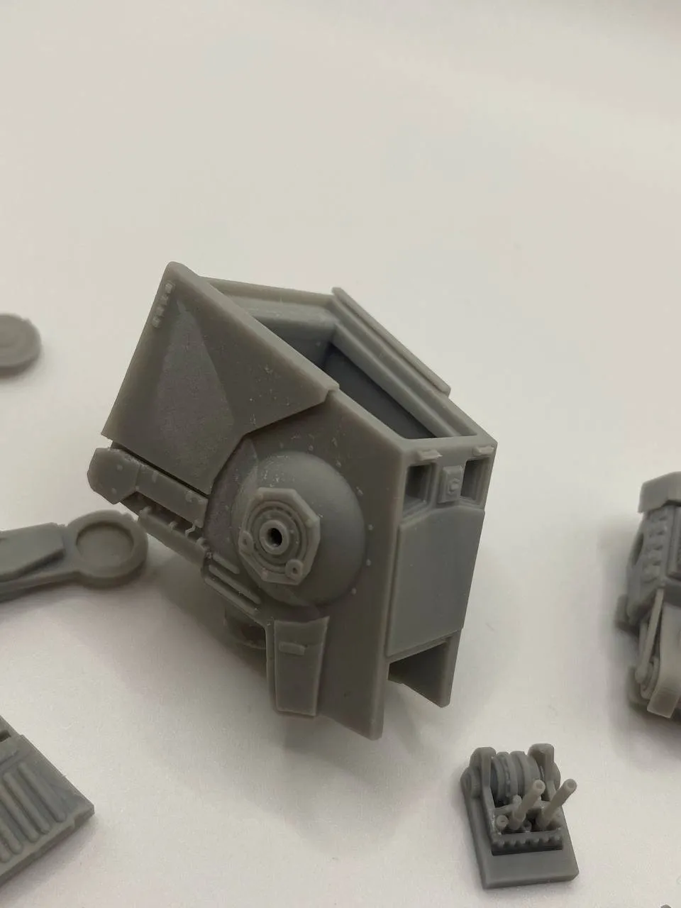 Epic Forge Mech de Reconnaissance Armé Quadrupède véhicule