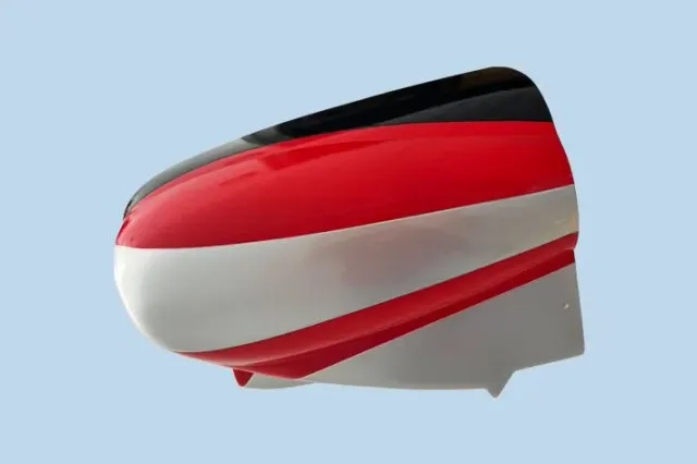 Black Horse Model BH103 Zlin 50LS capot moteur 30-35cc