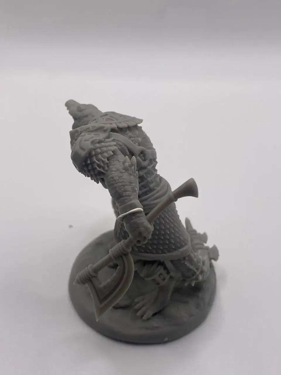 Epic Forge Sobeskset Gardien Crocodilien figurine résine