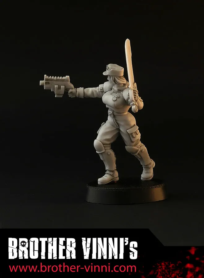 BROTHER VINNI Special Unit Female Guard Sergeant figurine 28-32 mm résine