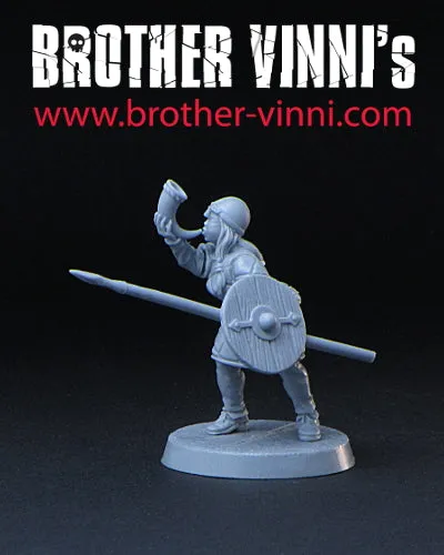 BROTHER VINNI Female Viking Trumpeter figurine 28 mm résine
