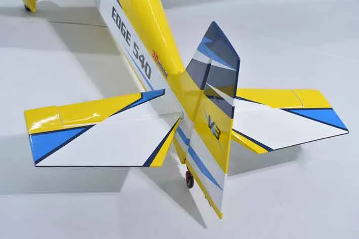 Black Horse Model BH199 Edge 540 V3 avion RC 1880 mm 30-35cc