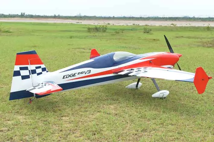 Black Horse Model BH198 Edge 540 V3 avion RC 60CC 2160mm