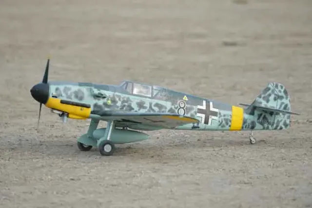 Black Horse Model BF 109G BH188 avion RC 2255mm