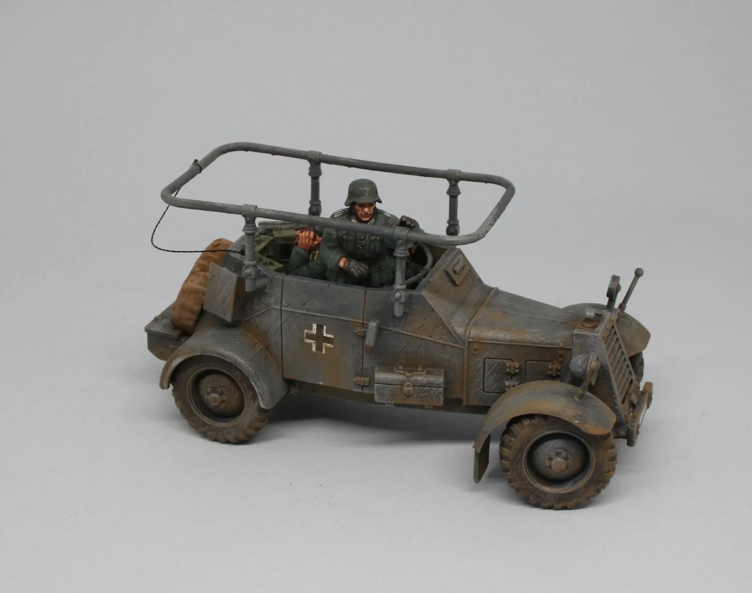 Des Tranchées aux Barricades Kfz 14 figurines résine début guerre
