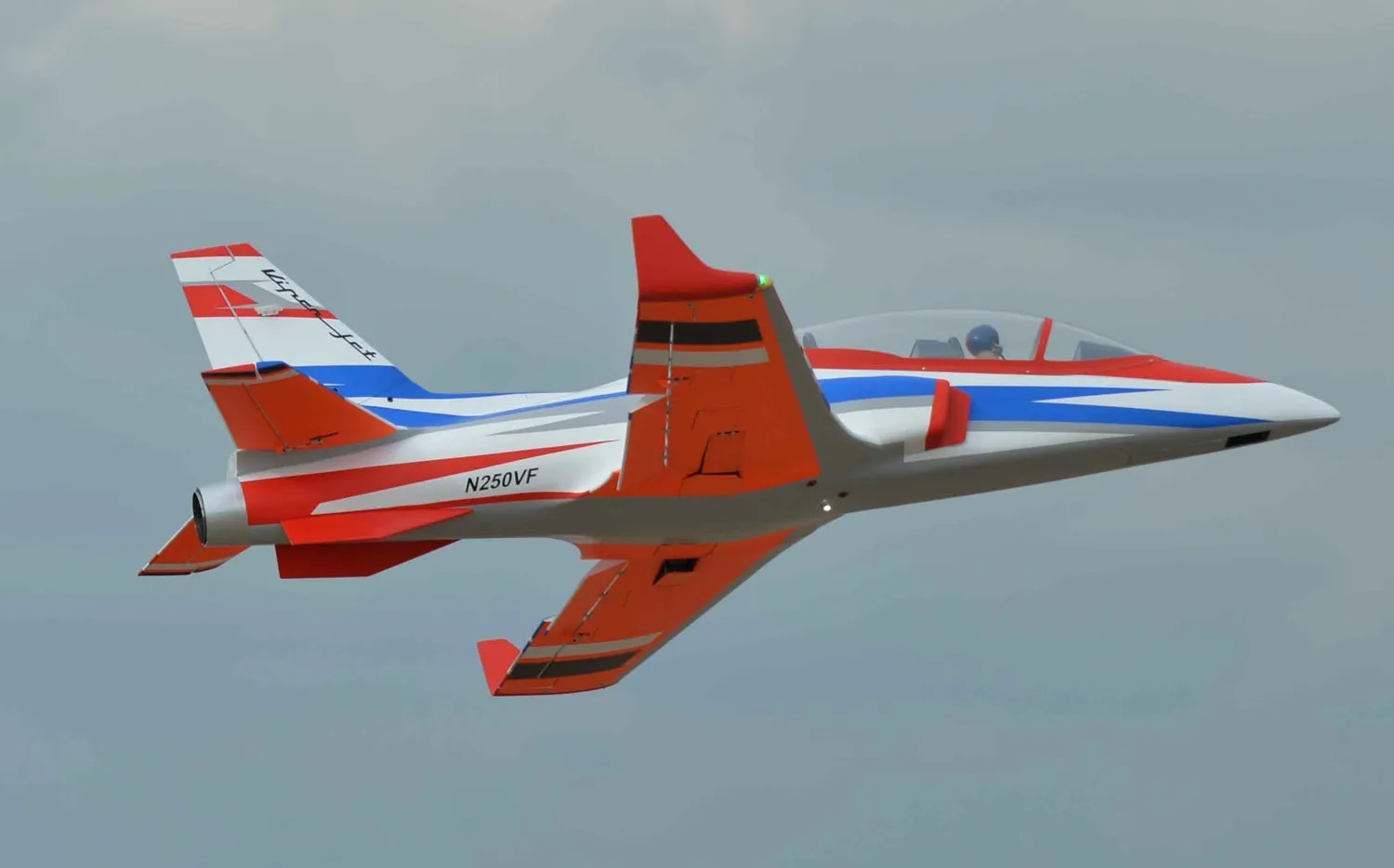 Black Horse Model BH191 Viper Jet avion RC turbine