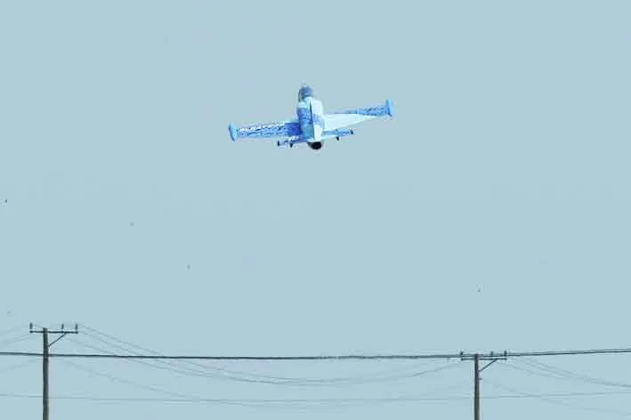 Black Horse Model BH190 L-39 Albatros 1,890mm jet turbine