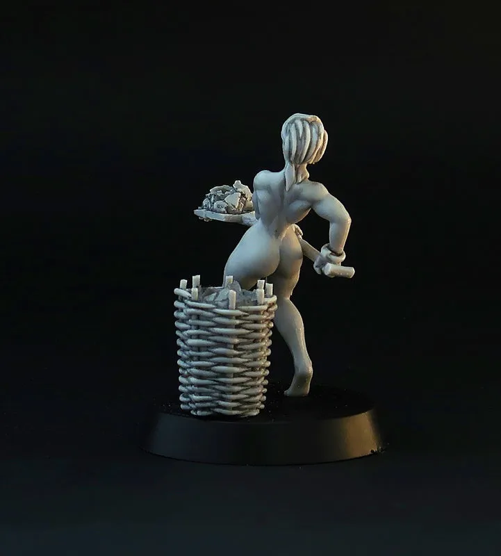 Brother Vinni Working Nude Slave Girls figurines 28 mm résine, lot de 3