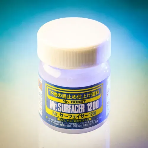 Mr Hobby Mr Surfacer apprêt maquette lissant