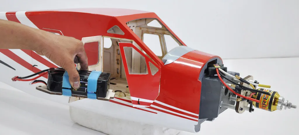 Black Horse Model BH162 Turbo Beaver avion RC ARF 2250 mm
